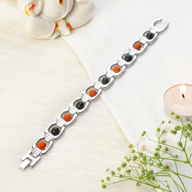 Natural Karungali bead wristband with silver metallic accents