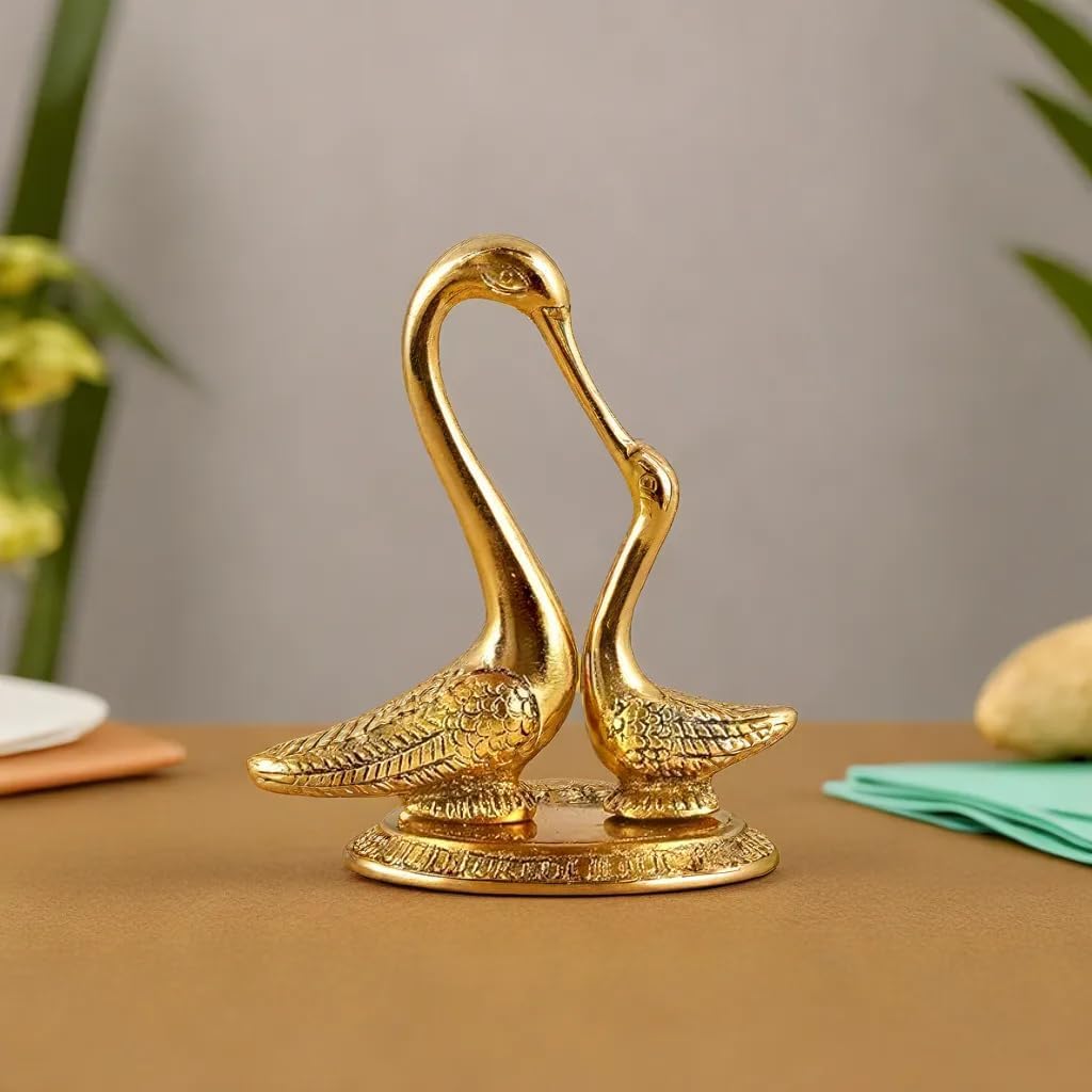 Pair of Kissing Duck Decorative Metal Swan Set Statue for Home Office Desk